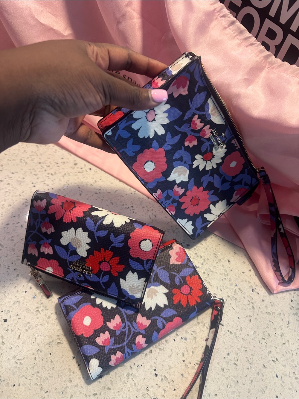 kate spade Navy Floral Tote,small Wallet, phone case, wristlet, dustbag - Picture 11 of 17